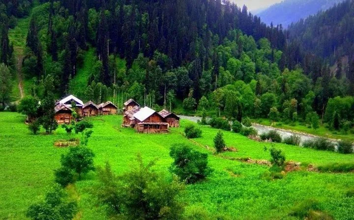 an image of Sharda Valley which one of the best kashmir tourist attractions