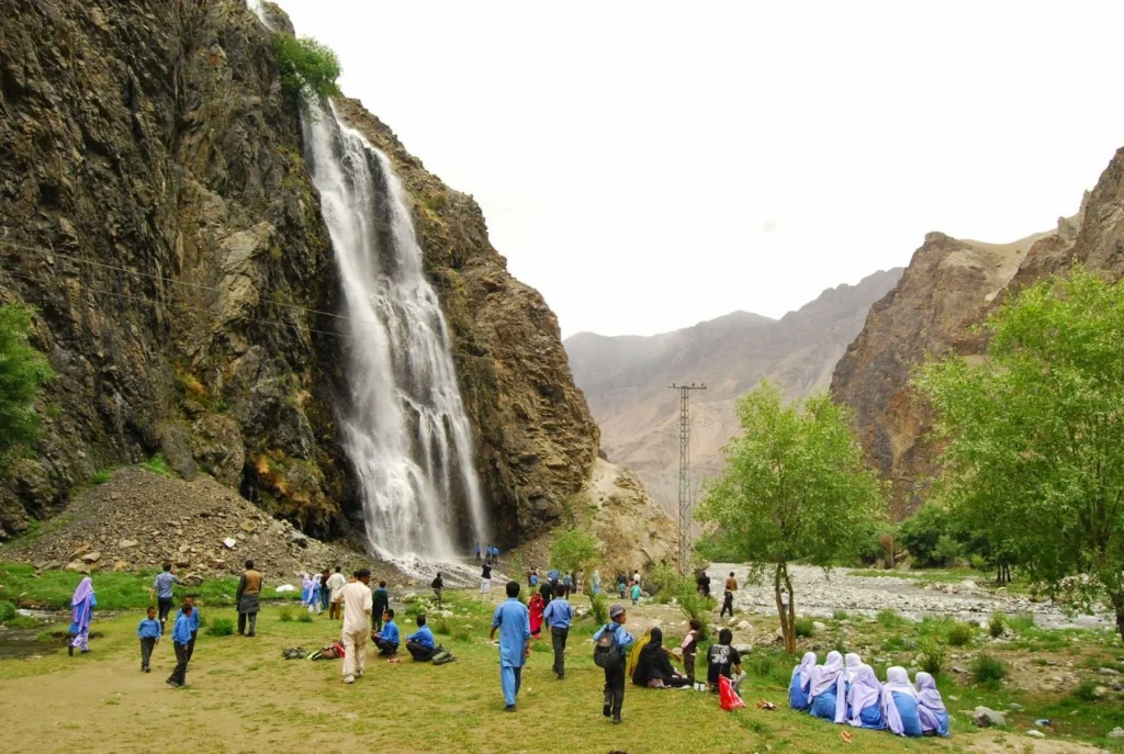 an image of manthoka waterfall